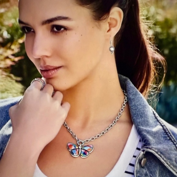 🆕🦋Brighton Colormix Butterfly Ring Necklace Style. NWT - Picture 4 of 6